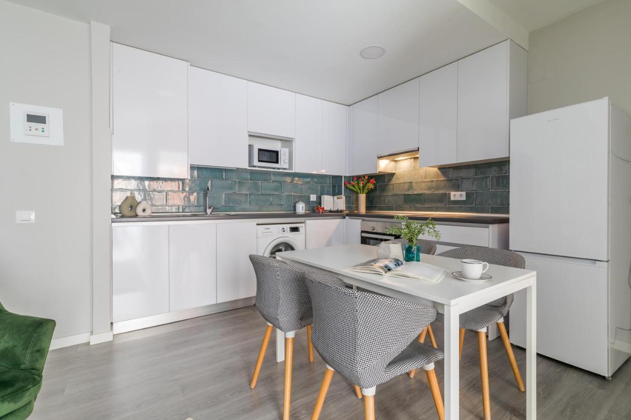 Apartamento Junto A Gran Via Madrid Bagian luar foto